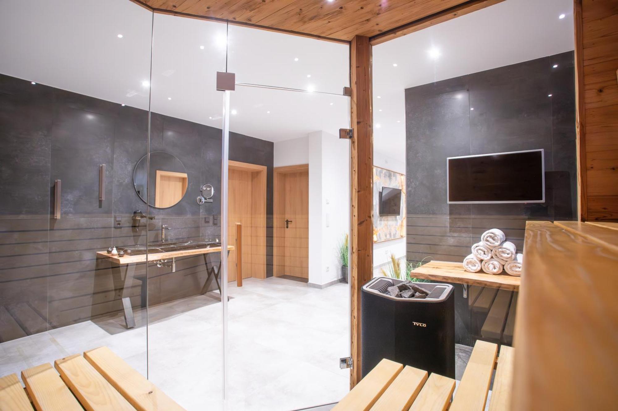 Private Spa & Garden Alpi Garmisch-Partenkirchen Extérieur photo