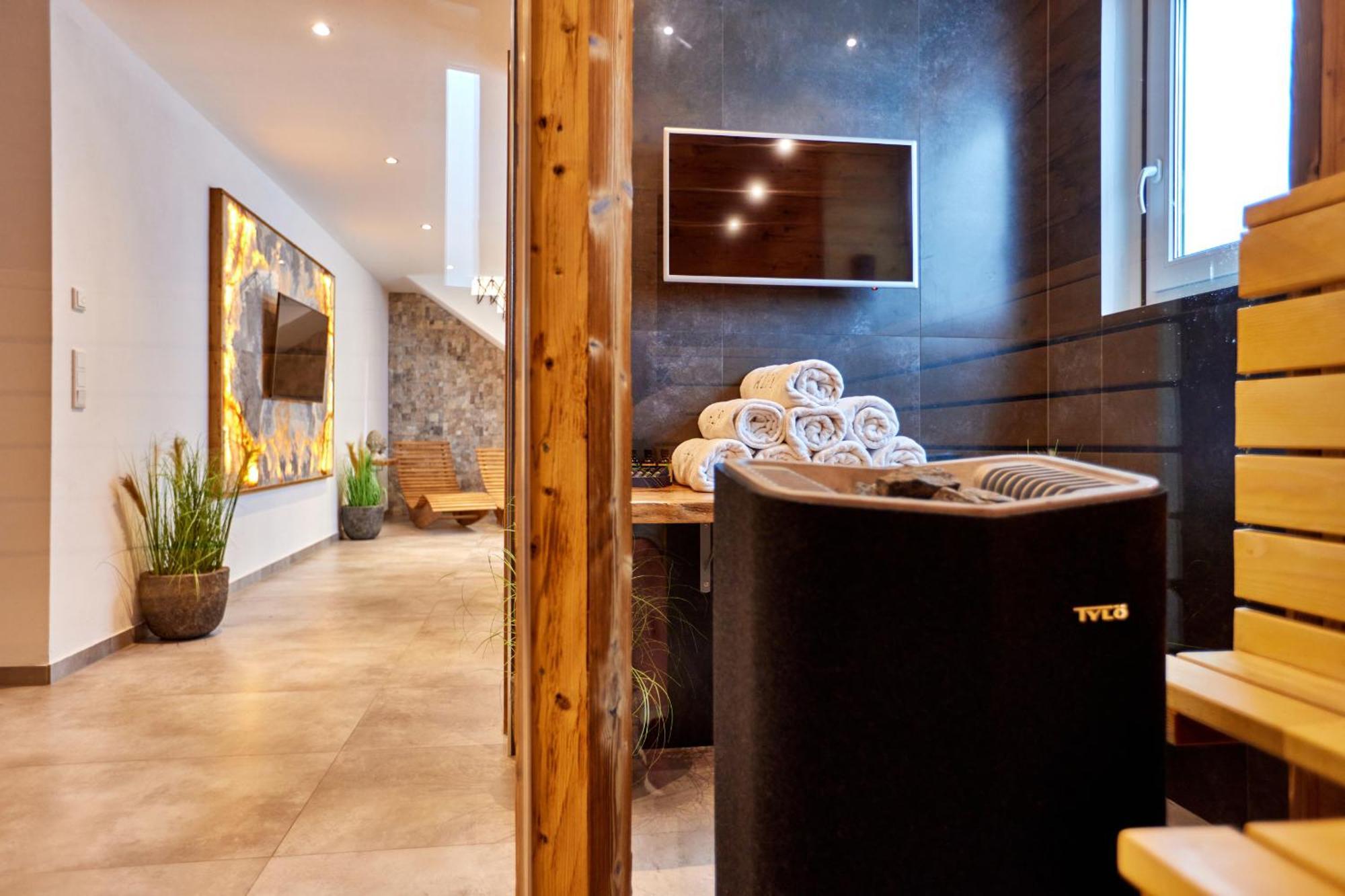 Private Spa & Garden Alpi Garmisch-Partenkirchen Extérieur photo